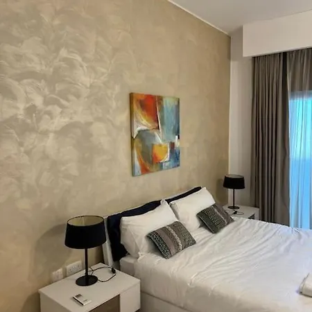 Lägenhet Swieqi, Luxury Apartment, 3bd - 2 Bh, Sleeps 6 Is-Swieqi