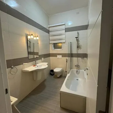 Swieqi, Luxury Apartment, 3bd - 2 Bh, Sleeps 6 Lägenhet Is-Swieqi