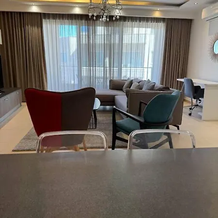 Swieqi, Luxury Apartment, 3bd - 2 Bh, Sleeps 6 Lägenhet